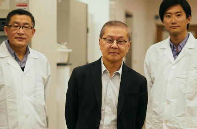 David D. Ho, center, with fellow ADARC scientists Yaoxing Huang and Sho Iketani 